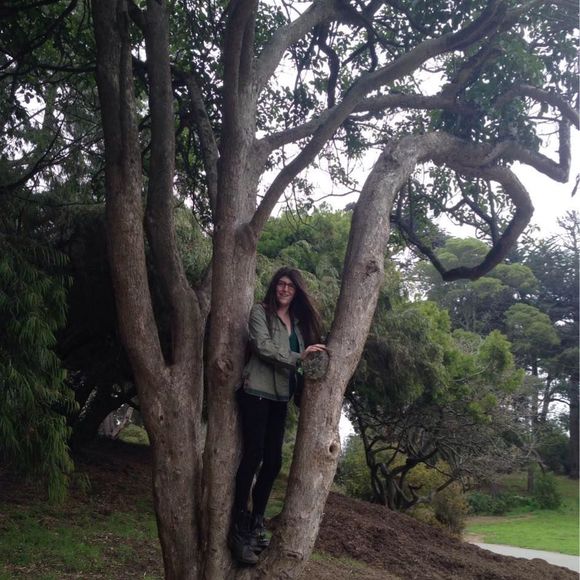 Meet your Posher, Rebecca - Picture 1 of 1